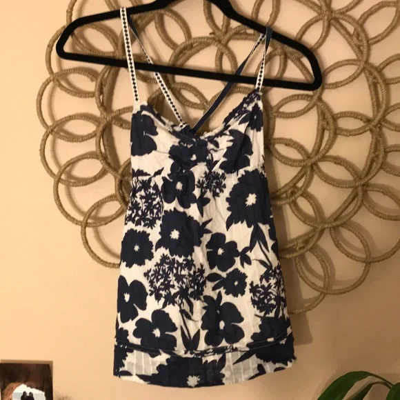 Abercrombie and Fitch blouse - Picture 1 of 4